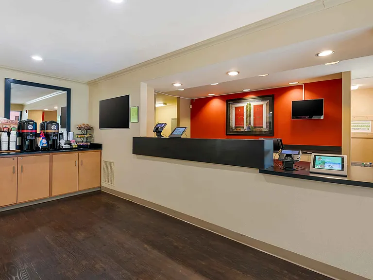 Lobby and Guest Check-in