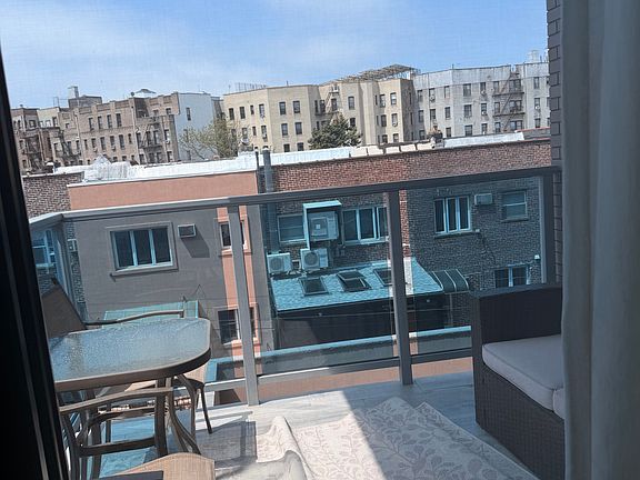 5th image of 104 W End Ave APT 4A