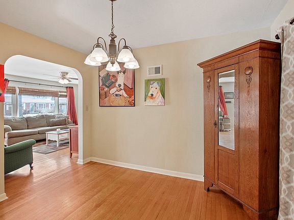 5th image of 7832 Washington St
