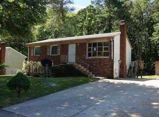 5021 Lynwood Dr, Woodbridge, VA 22193