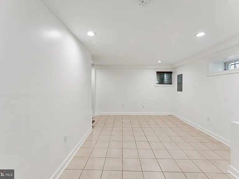 2911 Sherman Ave NW — Photo 29