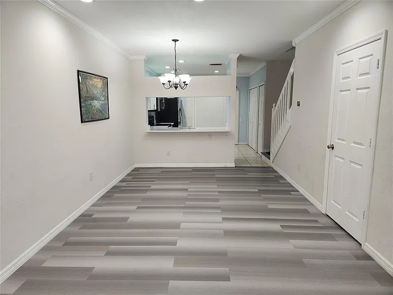 8637 Hunters Key Cir #8637 — Photo 2