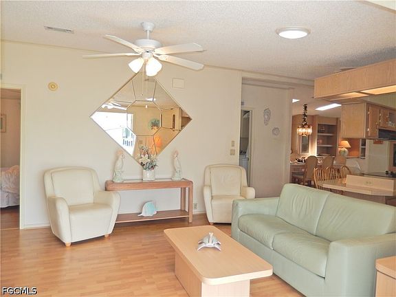 4th image of 16168 Baton Rouge Ct