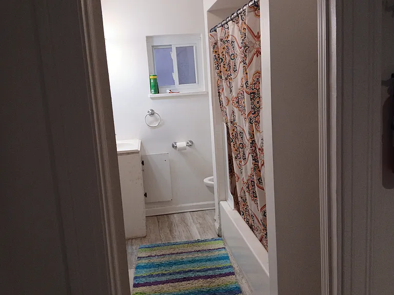 5439 Jackson St — Photo 8