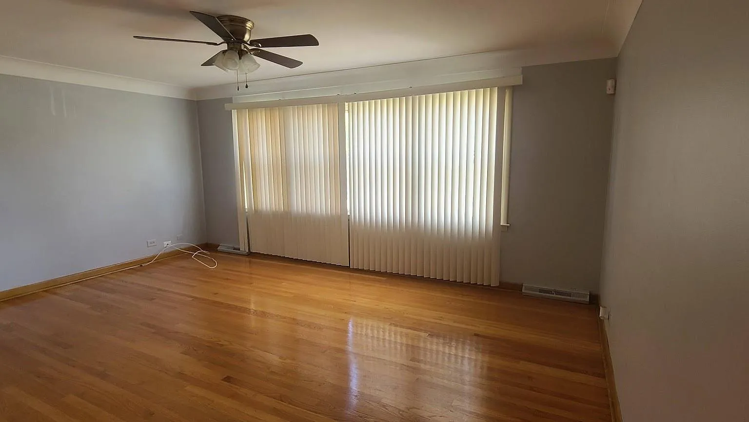 2 bed, 1150 sqft, $1,700 — Photo 3
