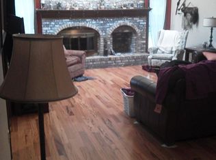 3 Heaton Ct, Sugar Grove, IL 60554