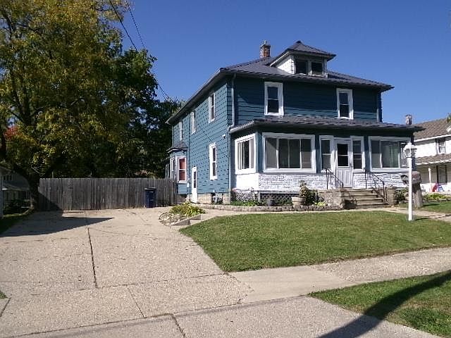 1st image of 521 Caroline St