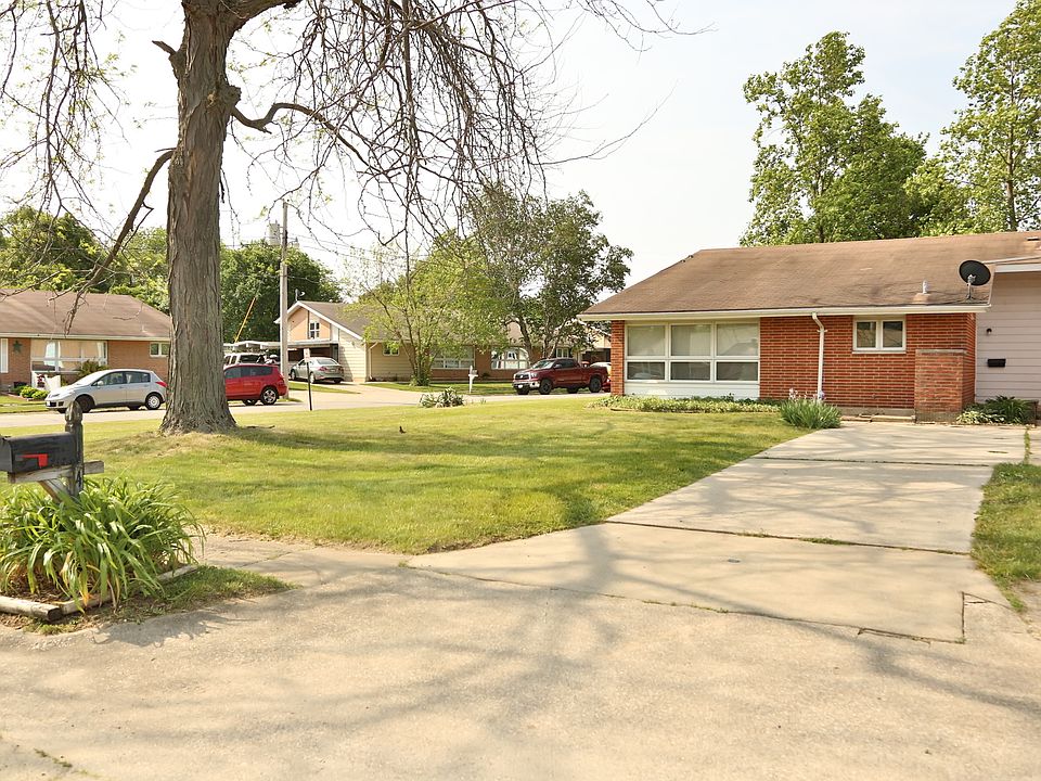 1434 Fairway Dr, Rantoul, IL 61866 Zillow