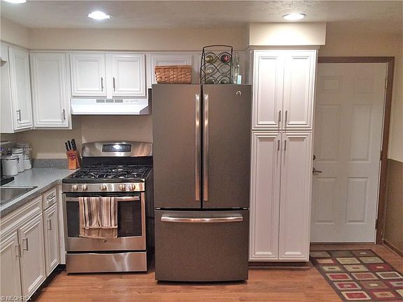 5th image of 21027 N Vancey Dr