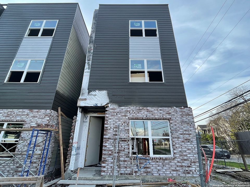 1st image of 335 Howard #1