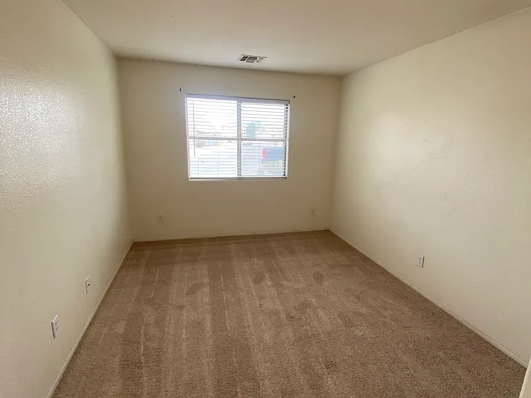 249 W Jersey Way — Photo 10