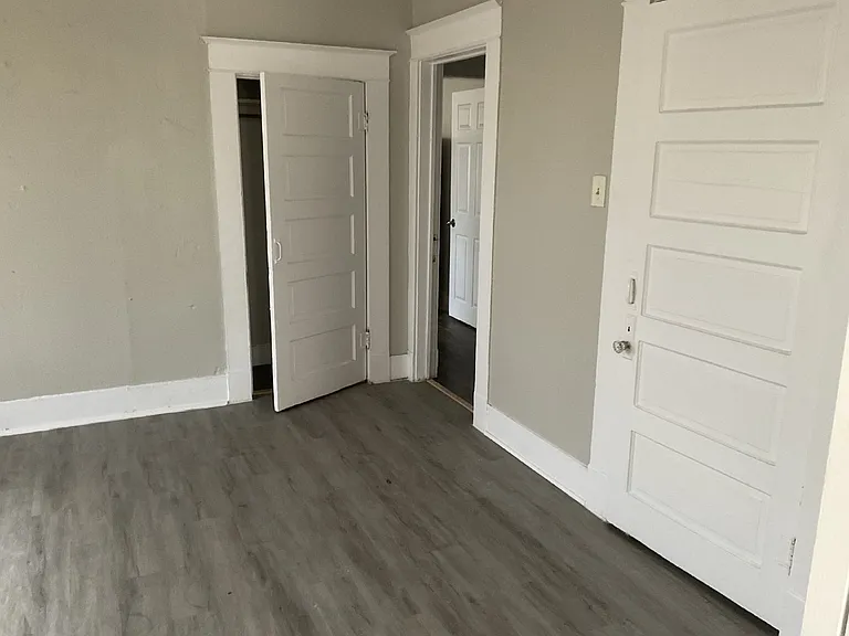 214 E Huff Ave #1 — Photo 3