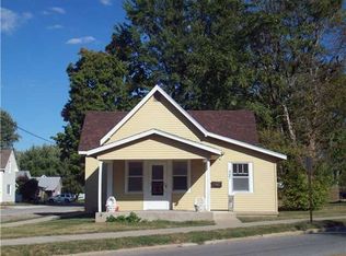 325 Lafayette Ave, Lebanon, IN 46052