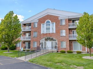 2207 Porter St SW APT 304, Wyoming, MI 49519