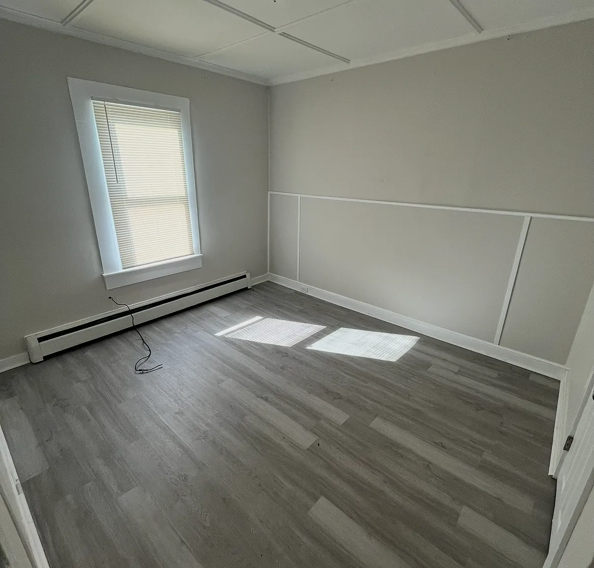 3 bed, 1200 sqft, $1,550 — Photo 3