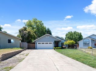 3055 Clearview Ave, Medford, OR 97501