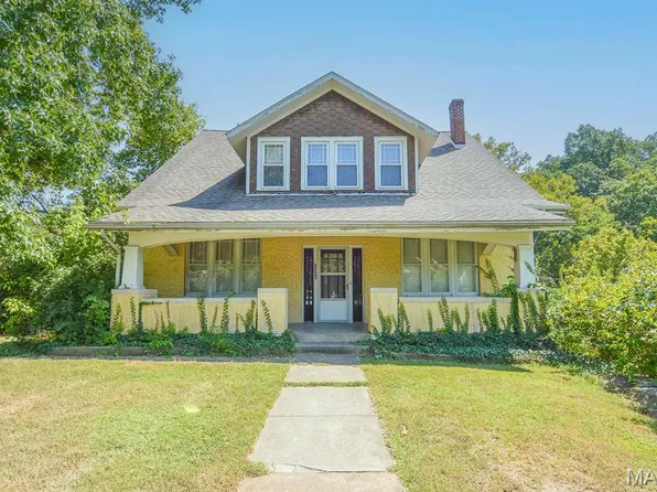 1320 Mill St, Maeystown, IL 62256