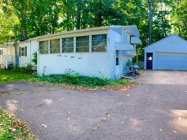 7983 Kevin Dr, Parma, MI 49269