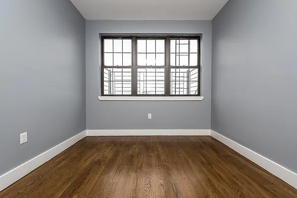 Rented by Nooklyn NYC LLC | media 44