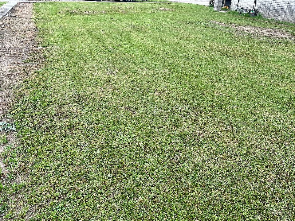 2nd image of 3109 Deers St