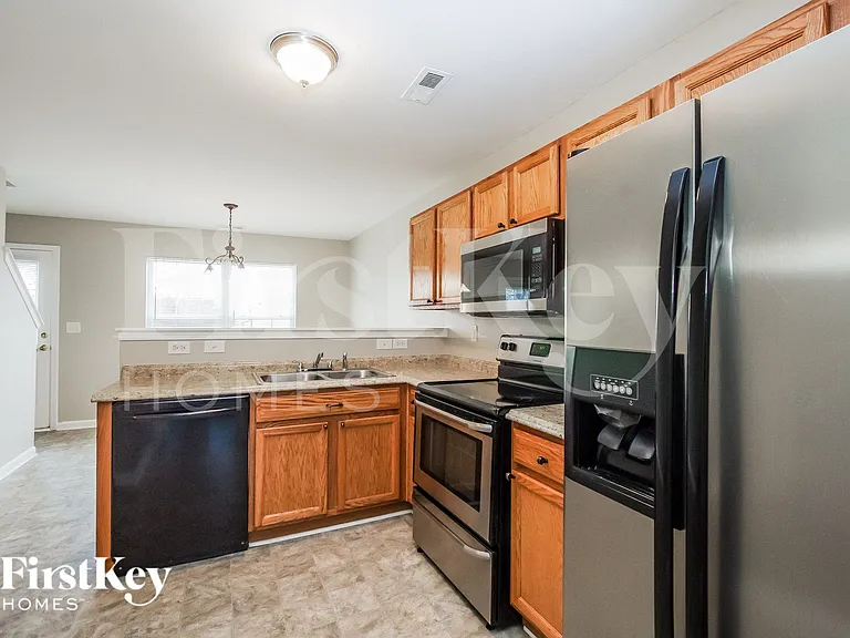 11720 Winter Pine Ln — Photo 7