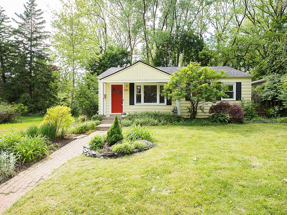 1st image of 203 Doty Ave