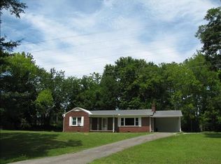 345 Main St, Saltillo, TN 38370