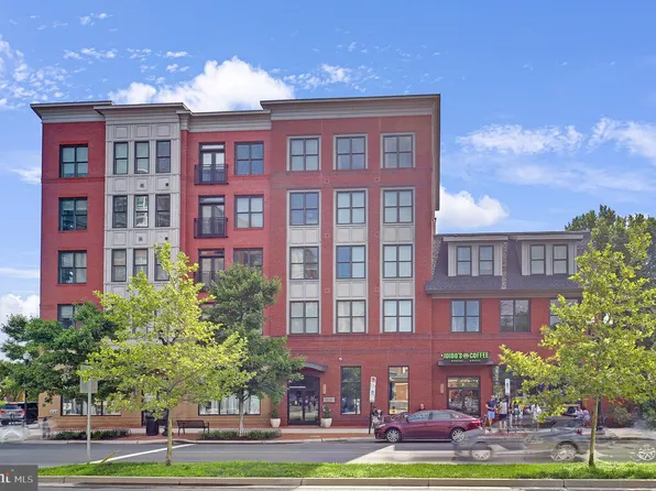 1107 S Walter Reed Dr APT 204, Arlington, VA 22204