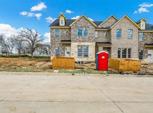 982 Edgemont Dr, Irving, TX 75060