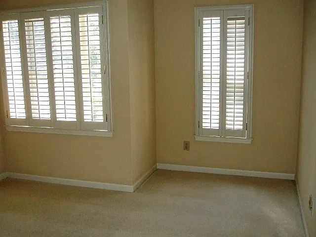2562 Oakwood Trce SE — Photo 11