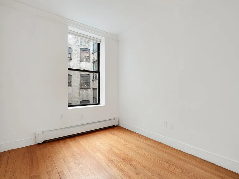 118 W 112th St #4A — Photo 12