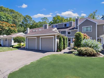 61 Country Walk #61, Shelton, CT, 06484