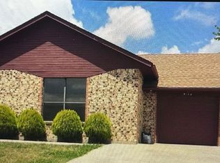 4017 SW Sunflower Ln, Lawton, OK 73505