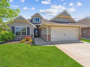 9124 NW 119th St, Yukon, OK 73099