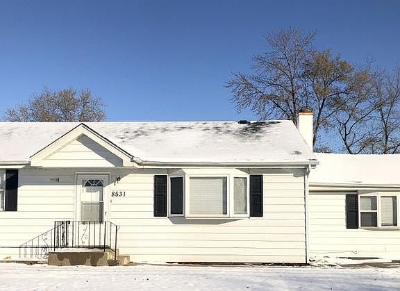 2nd image of 8531 Laramie Ave