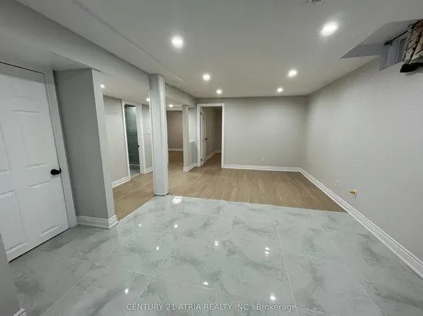 92 Jaffray Rd #Basement, Markham, ON L3S 1G9