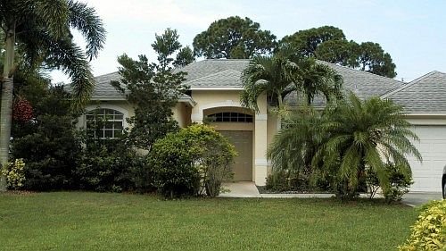 2nd image of 1071 NW Bayshore Blvd