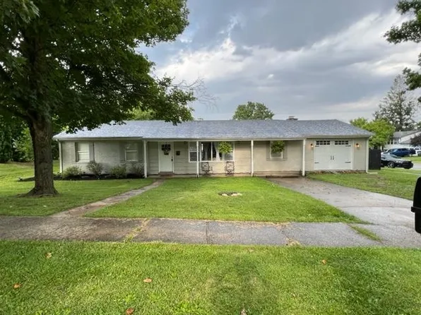 108 Ridge Rd, Connersville, IN 47331