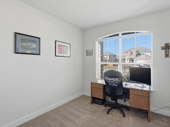 4th image of 770 Rushing Banks