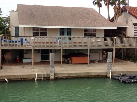 3rd image of 617 S Marina Dr