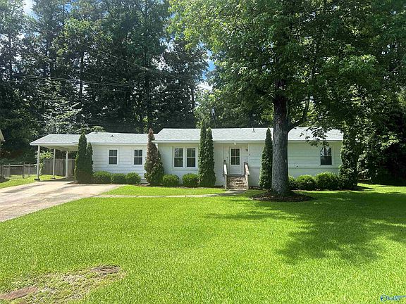 2nd image of 117 Clubview Cir