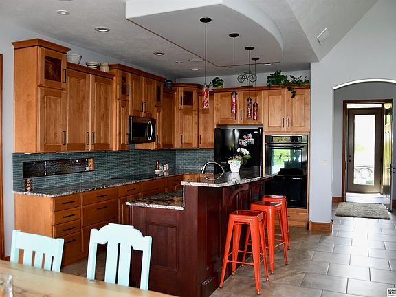 2nd image of 36941 N Timber Ridge Rd