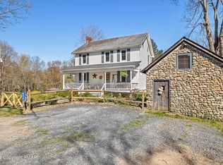 830 Dragon Head Way, Stroudsburg, PA