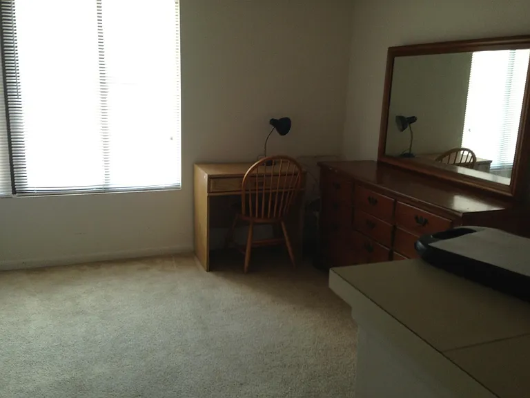 1600 Park Cir #211 — Photo 5