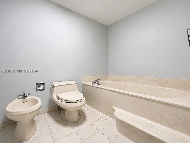 520 Brickell Key Dr #A1113 — Photo 13