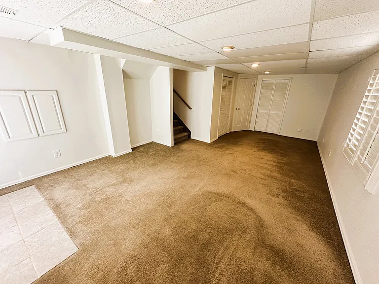 10542 Holyoke Dr — Photo 23
