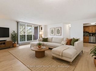 1275 Markham Rd #401, Toronto, ON M1H3A2
