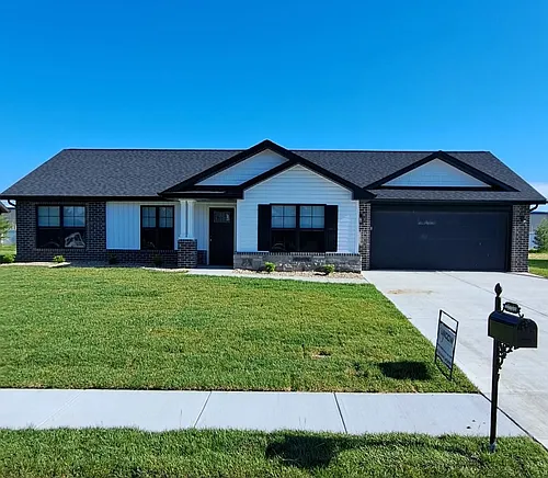 543 Somerset Dr Photo 1
