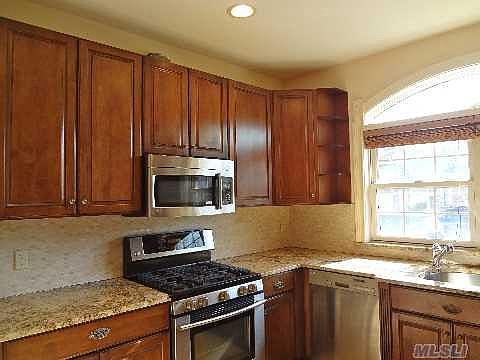 4th image of 539 E Penn St #1