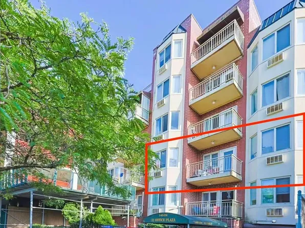 140-24 31 DRIVE UNIT 2c, Flushing, NY 11354